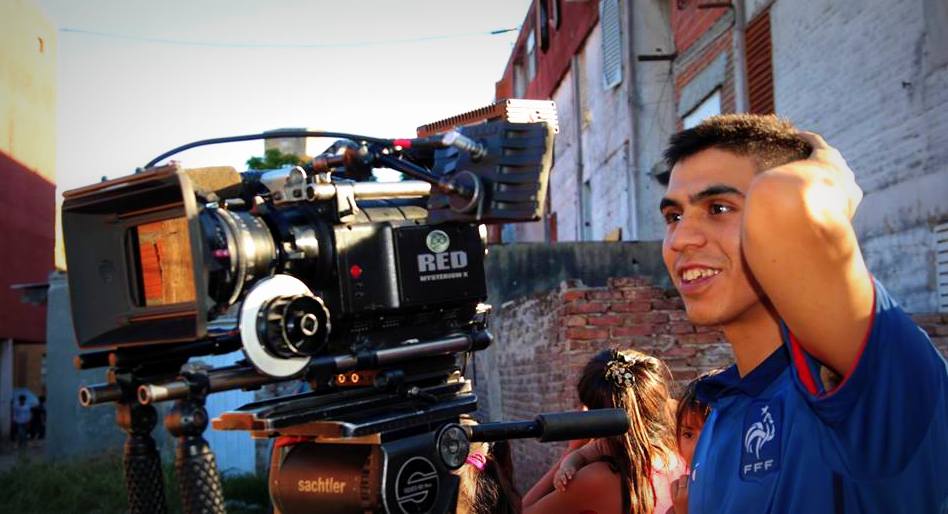 Cesar González: «Primero imagen, luego existo.»